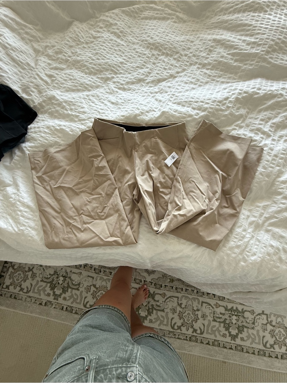 Old Navy High Rise Wide Leg Pixie Pant - Size M Petite